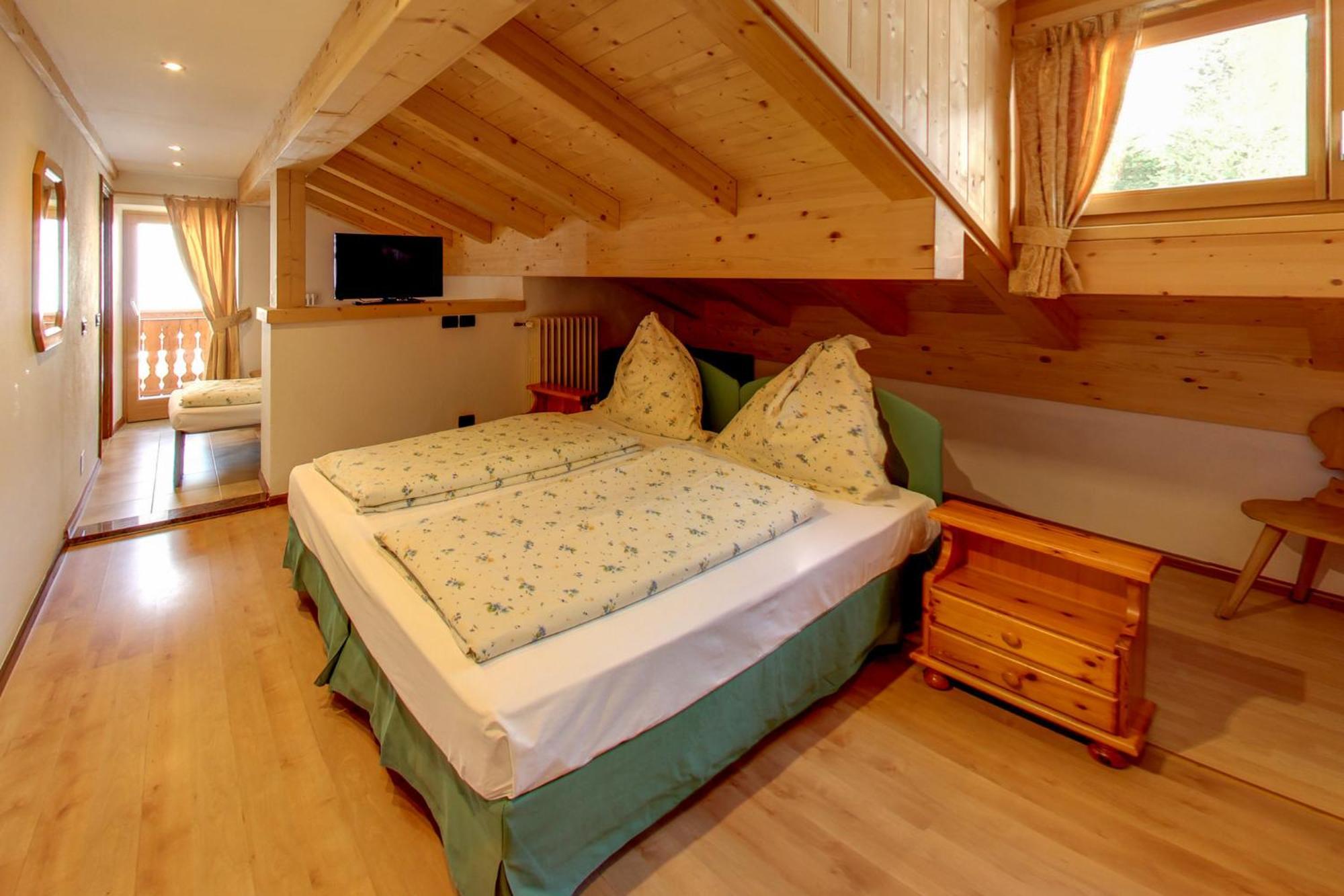 Hotel Rifugio Flora Alpina Passo San Pellegrino Zewnętrze zdjęcie