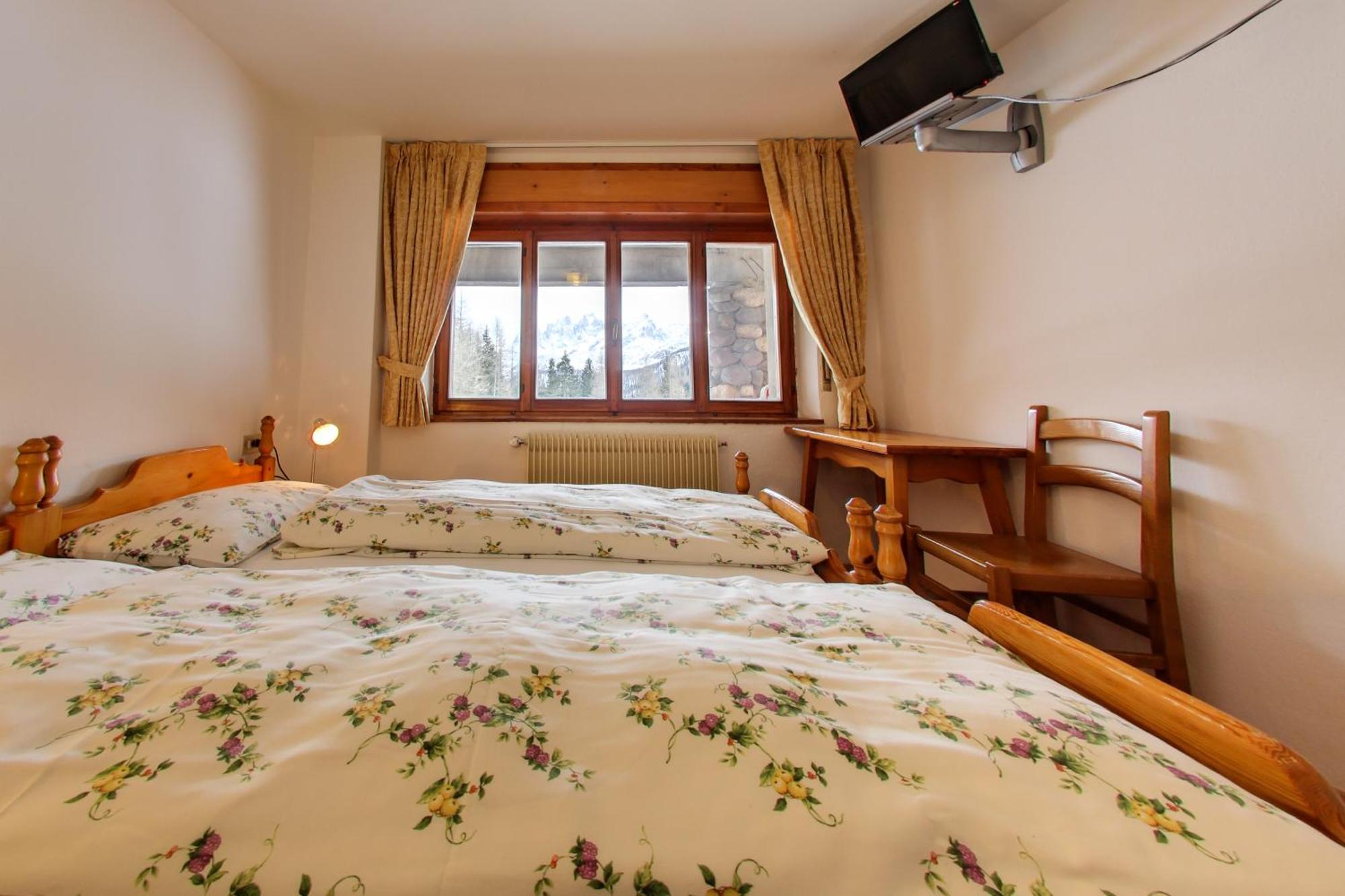 Hotel Rifugio Flora Alpina Passo San Pellegrino Zewnętrze zdjęcie