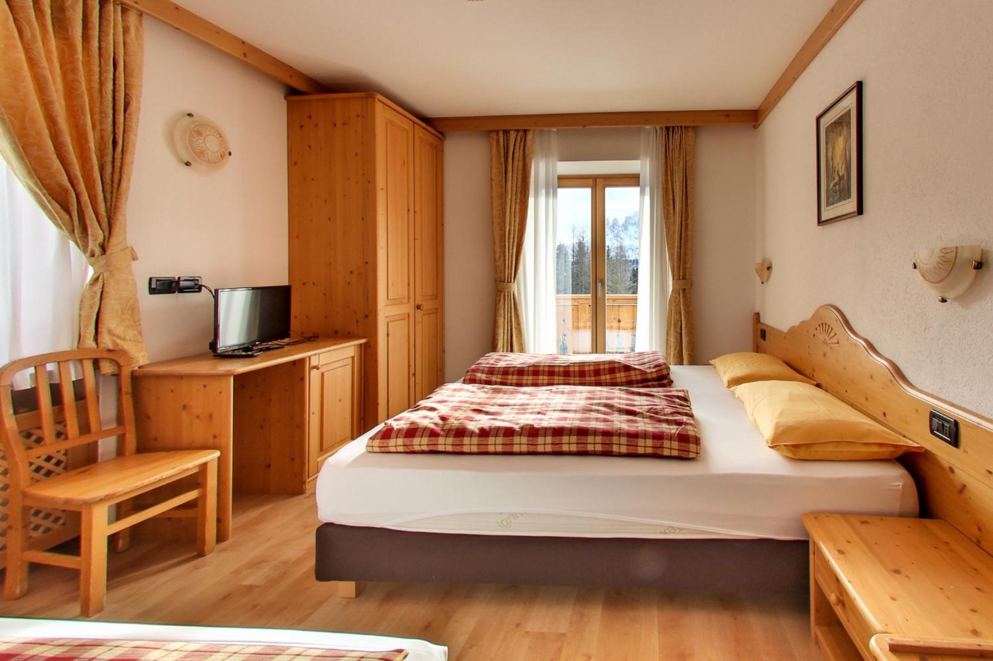 Hotel Rifugio Flora Alpina Passo San Pellegrino Zewnętrze zdjęcie