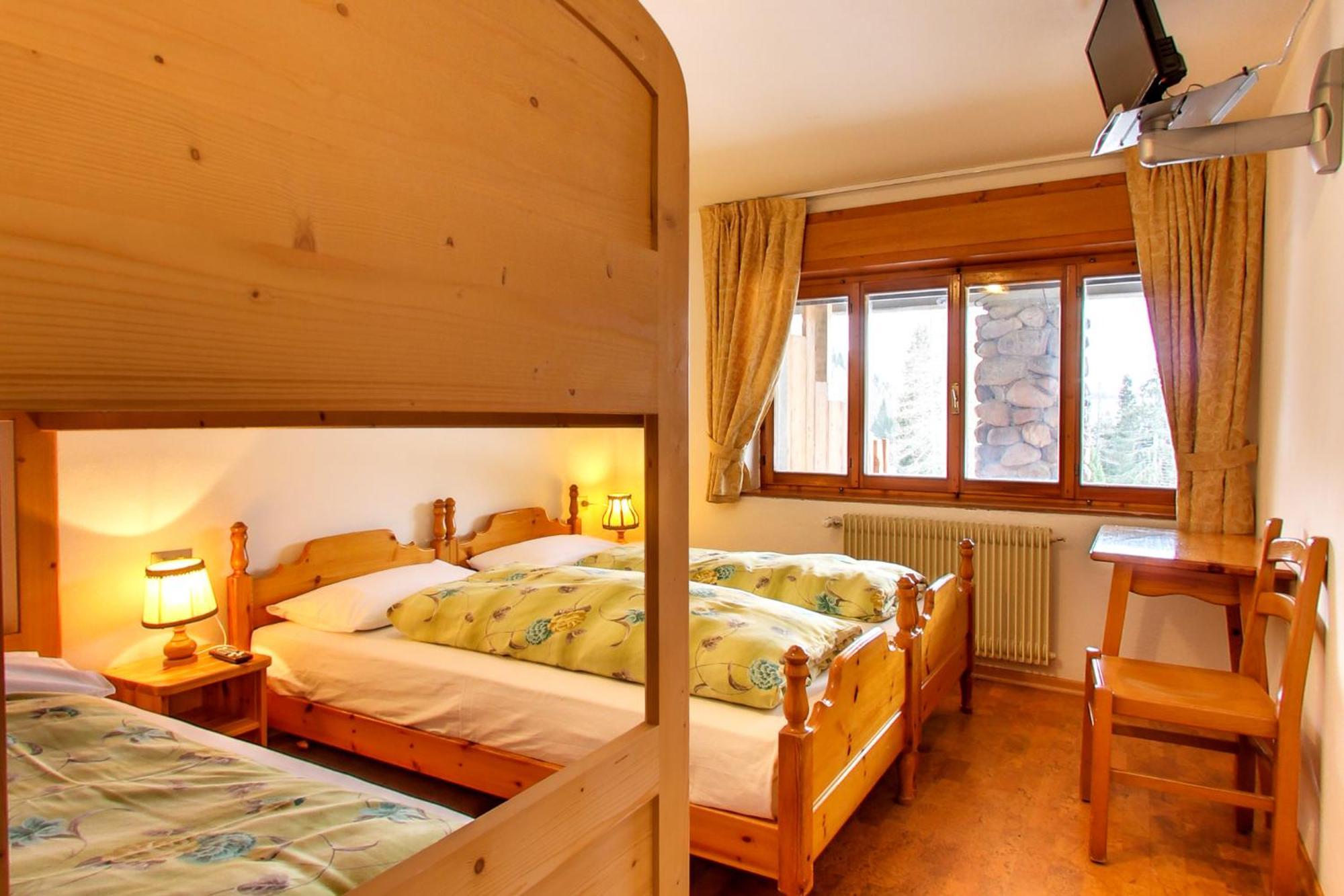 Hotel Rifugio Flora Alpina Passo San Pellegrino Zewnętrze zdjęcie